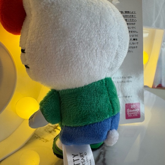 Sanrio Hello Kitty  Soccer Football Key Chain Bag Charm World Cup 2026 - Picture 4 of 5